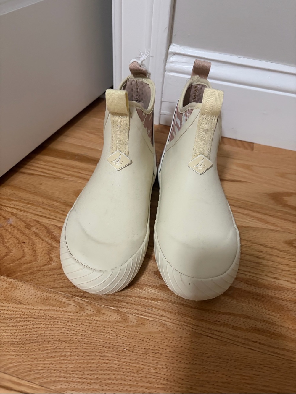 Sorry sport bone topsider slip in cutwater rubber deck boots